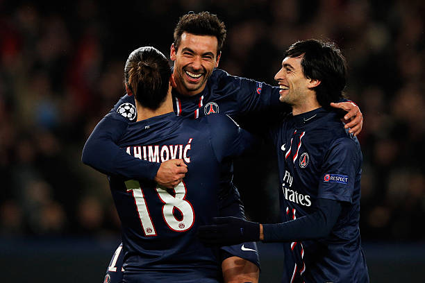 应与故事 应与故事