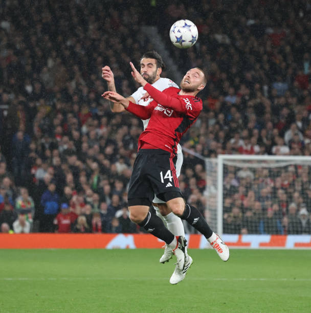 跟队：加拉塔萨雷曾与拜仁达成协议，但最终放弃博埃的转会.