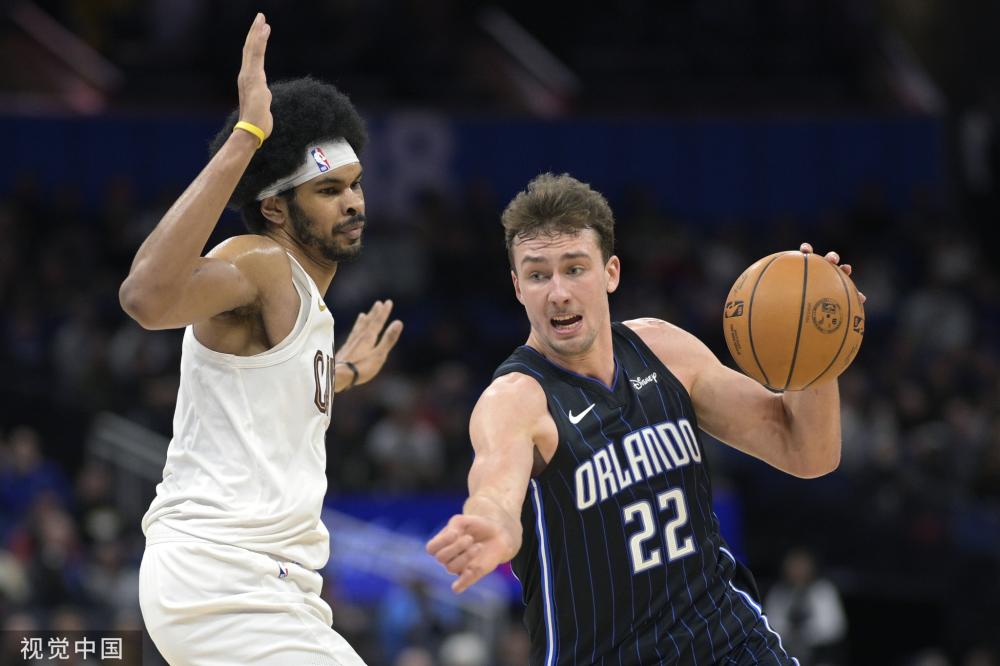 添了浓墨重 添了浓墨重