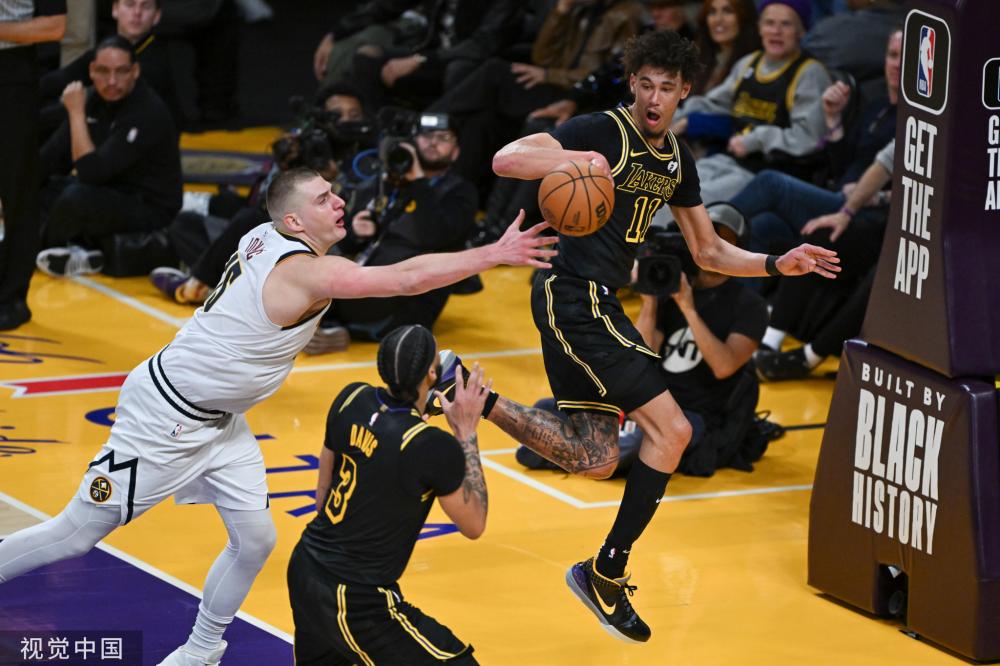 快问快答:国足对战日本,任重而道远.